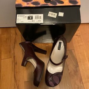 Pretty Purple heels size 8 from Macys